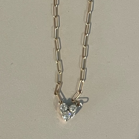 Gorgeous Natural Diamond Heart Cluster Necklace. - Picture 4 of 4